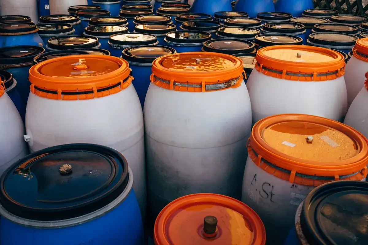 Chemical & Toxic Waste Cleanup in Stratford Estates, Kansas City, MO